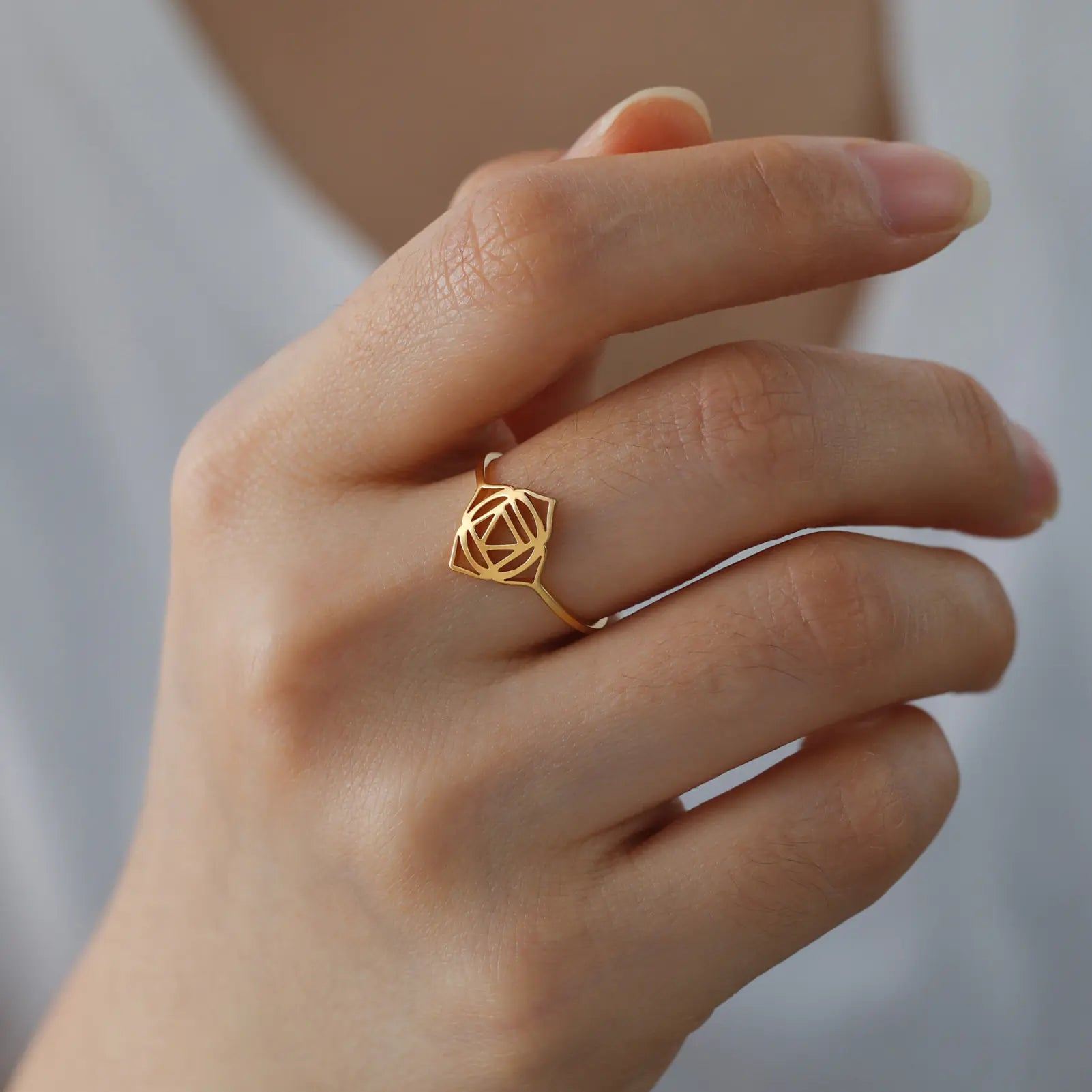 RecoMango | Datura Aura — Chakra Symbol Titanium Steel Ring